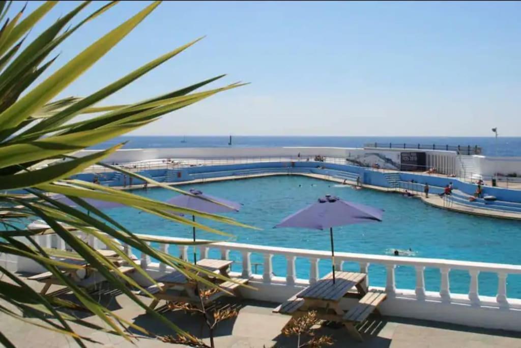Spacious 1 Bedroom Apartment Near Seafront Penzance Exterior foto